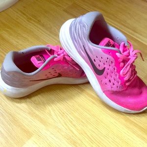Girls Nike